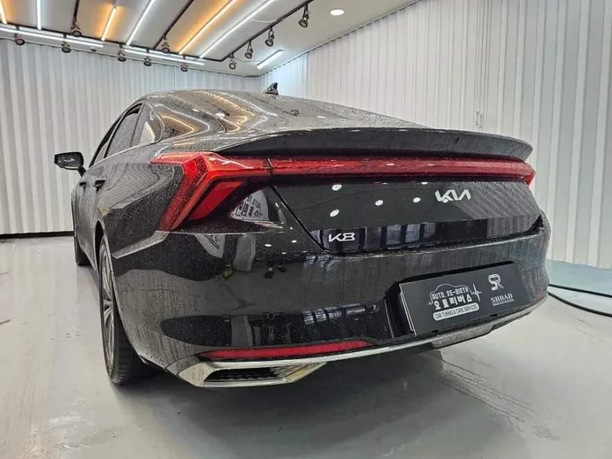 Kia K8 GL3 lighting upgrade - Kia K8 GL3 Lighting Upgrade Review — Enhanced Rear Turn Signals photo 3