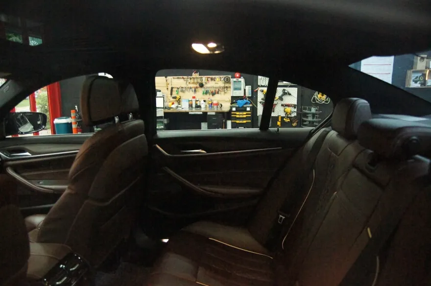 BMW 5 Series G30 カーフィルム施工事例｜費用目安・仕上がり 施工写真 1-3