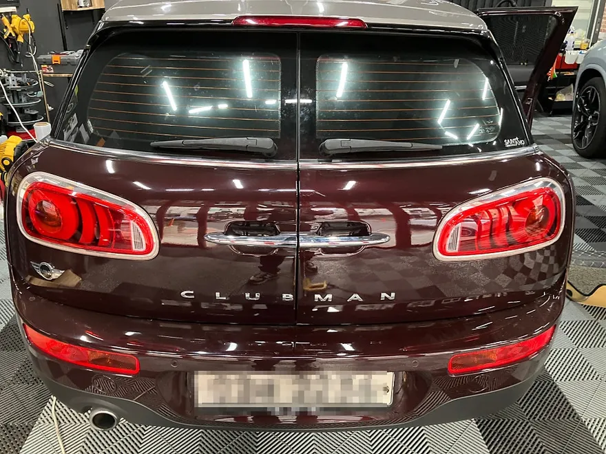 MINI Clubmanのドラレコ取付事例｜費用目安・仕上がり 施工写真 2-1