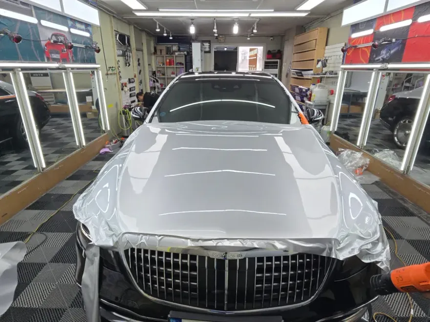 Mercedes-Benz Maybachのカーラッピング事例｜費用目安・仕上がり 施工写真 1-2