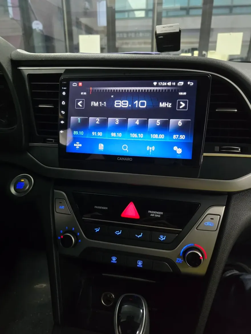 Hyundai Elantra ADのAndroid Auto・CarPlay取付事例 施工写真 1-2